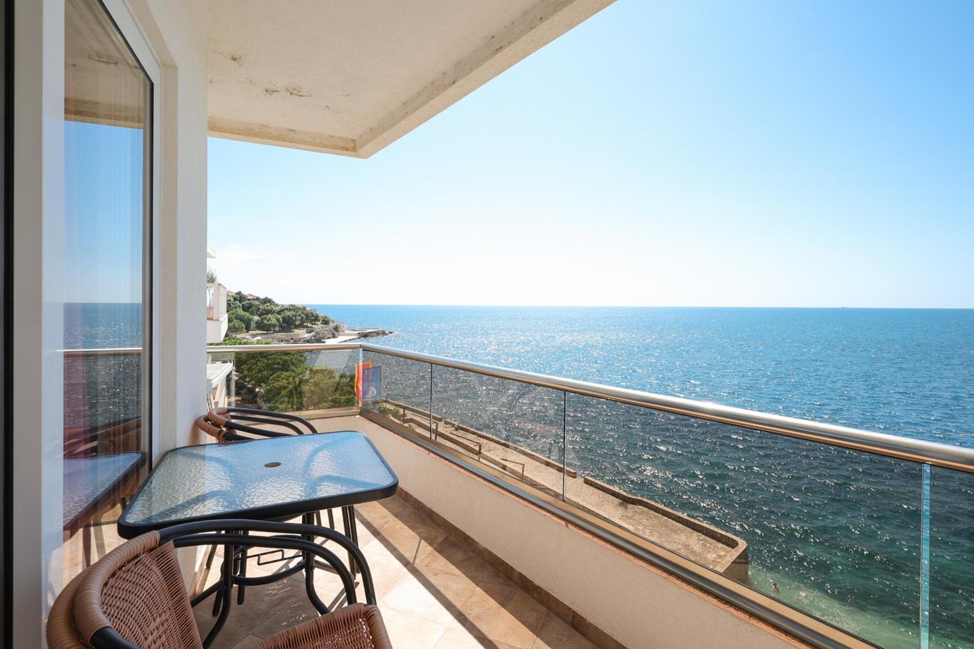 Athos Apartments Dobre Vode ドプラー・ヴォダ 部屋 写真