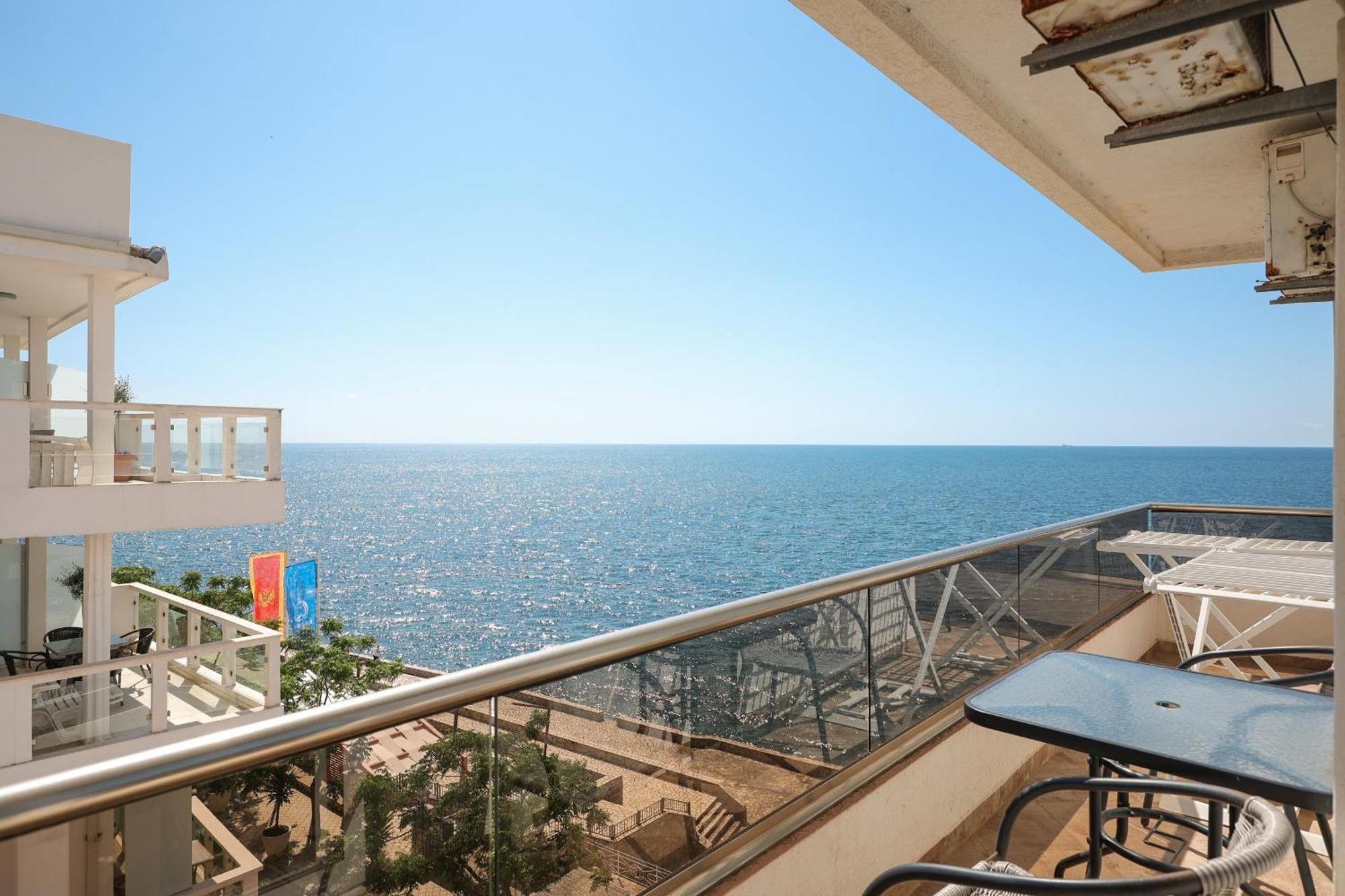Athos Apartments Dobre Vode ドプラー・ヴォダ エクステリア 写真